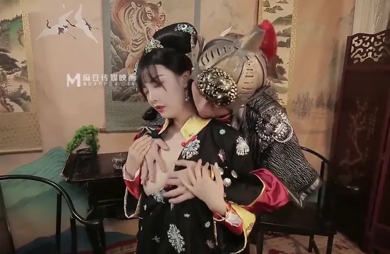 phim sex nứng lồn,sex lê linh,sex ae Tướng quân cả gan lén lút với cô vợ vua